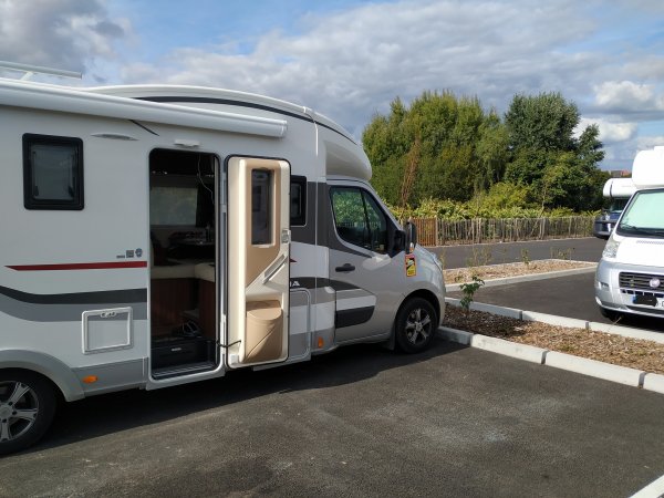 Stellplatz Arras — Photo 2