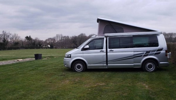 Farmhouse Caravan & Camping — Photo 3