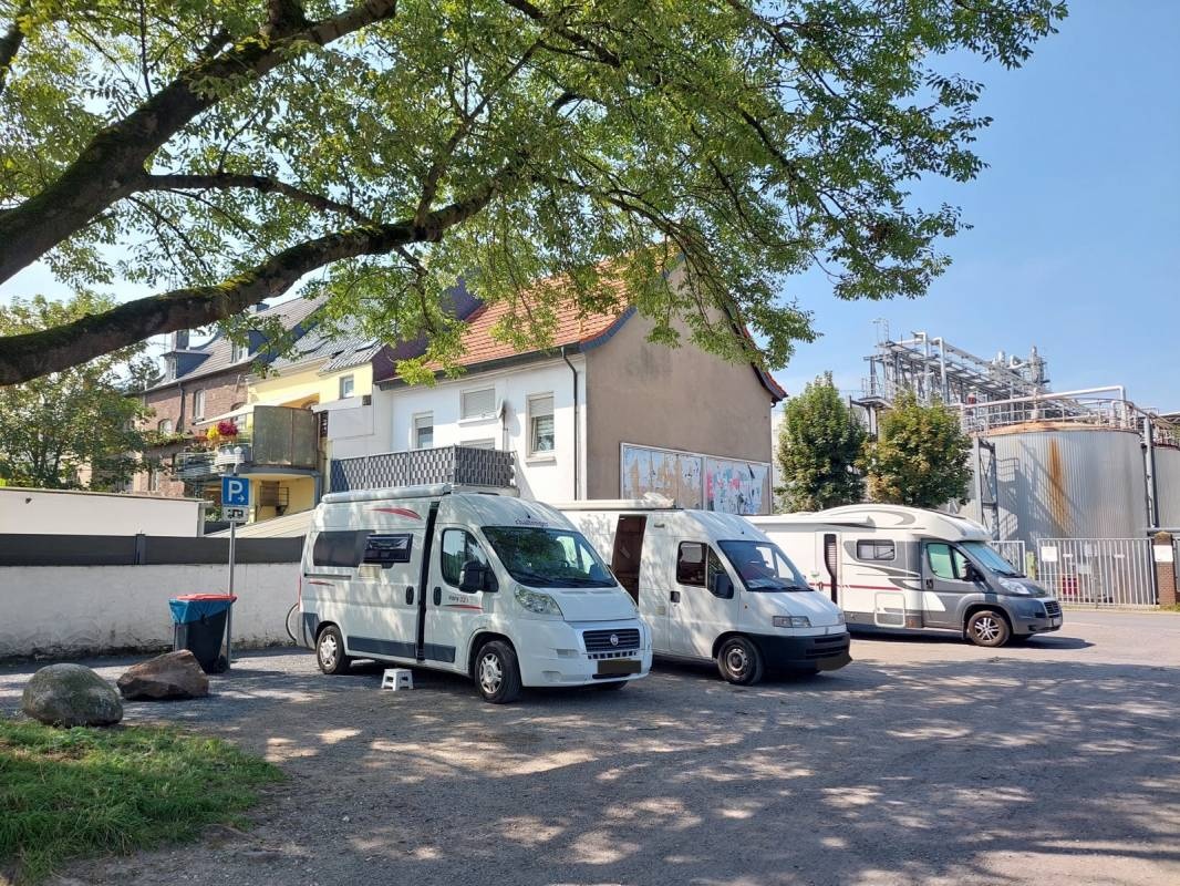 Stellplatz Emmerich — Halka açık otopark in Emmerich am Rhein