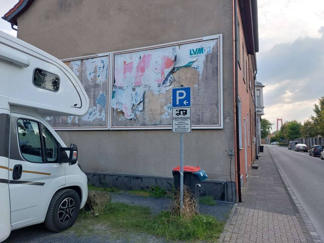 Stellplatz Emmerich — Allmän parkering in Emmerich am Rhein