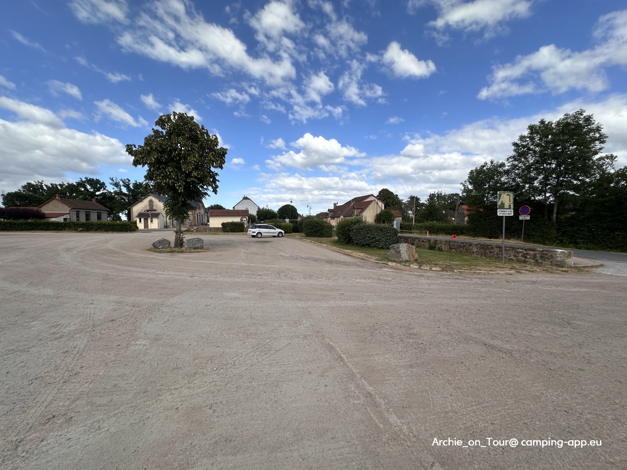 Stellplatz Saint-Marcel-en-Murat — Photo 4