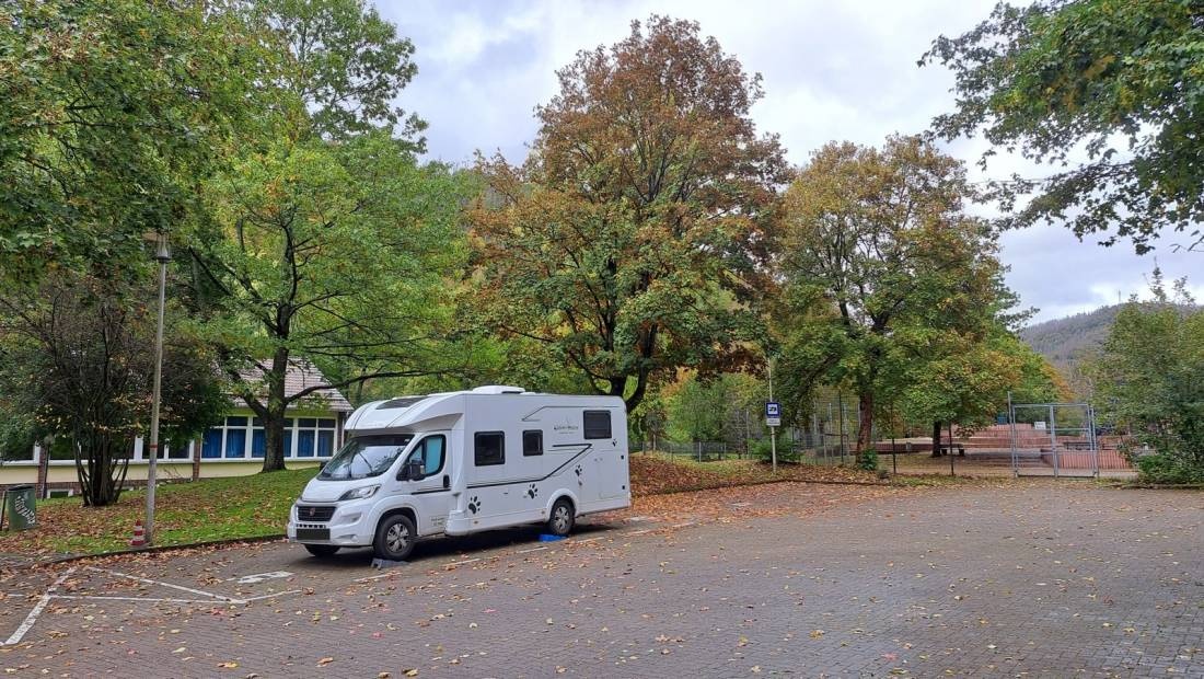 Stellplatz am Freibad — Sítio para autocaravanas in Herzberg am Harz