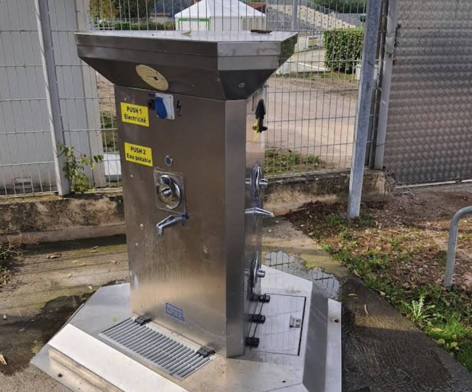 Aire Municipale - Figeac — Campervan Site in Figeac