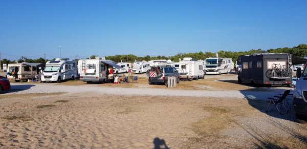 Aire Camping-Car Park — Photo 3