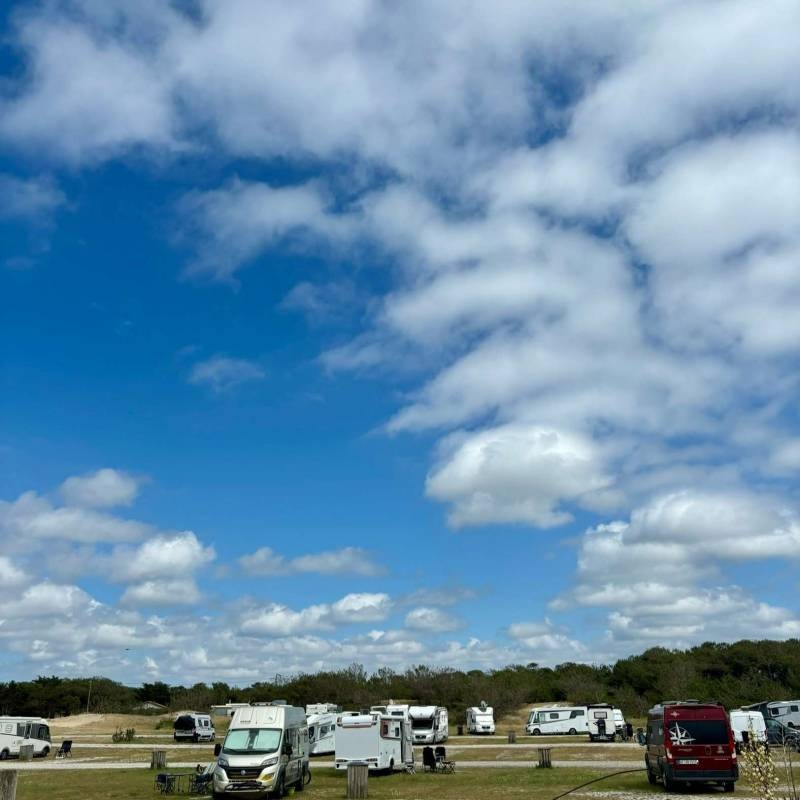 Aire Camping-Car Park — Campervan Site in Vendays-Montalivet