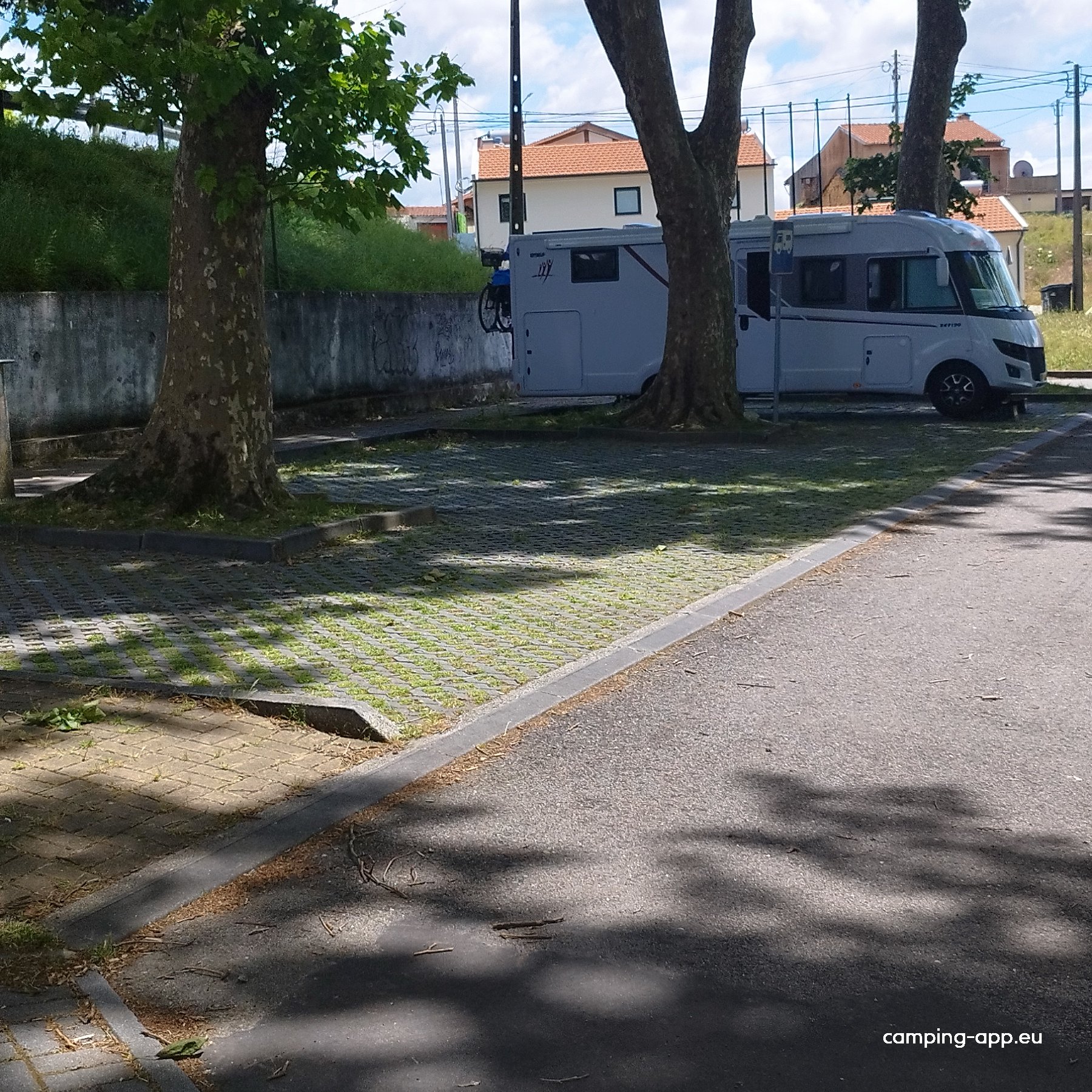 Beduido — Sp. parking dla kamperów in Estarreja