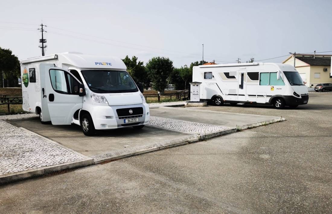 Parque Autocaravanas — Campervan Site in Soure
