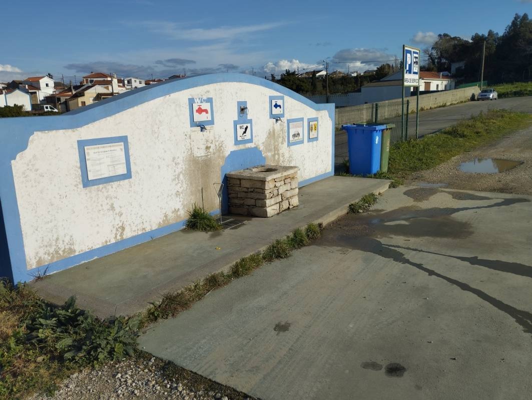Stellplatz Santa Susana — Camperplads in São João das Lampas
