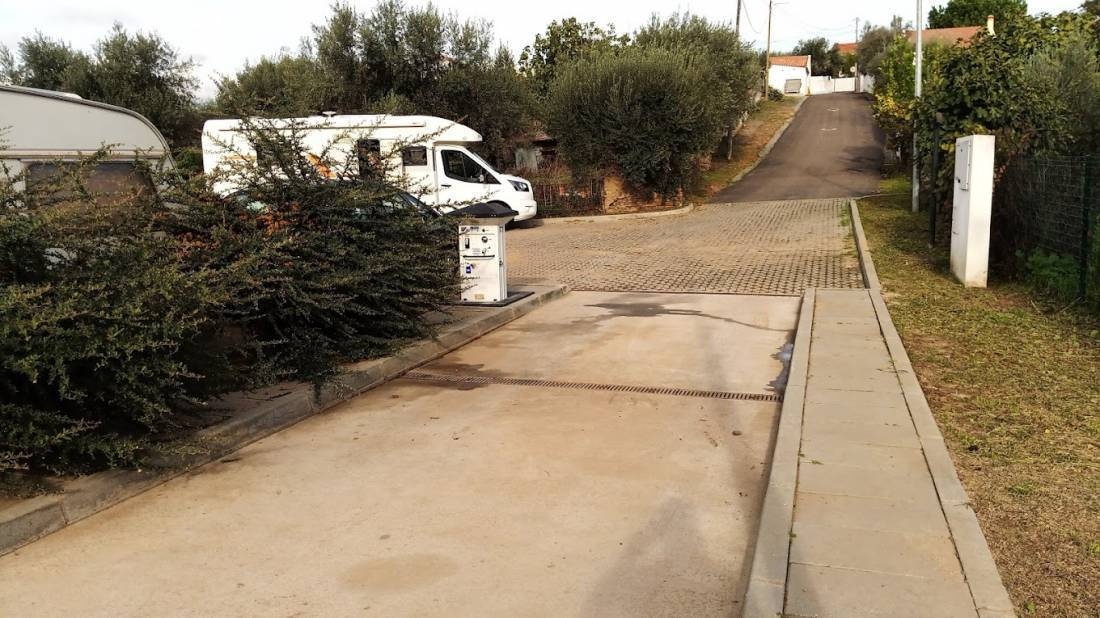 Arronches - Bairro do Telheiro — Area Autocaravanas in Arronches