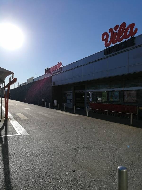 Intermarché de Valongo — Stellplatz in Valongo