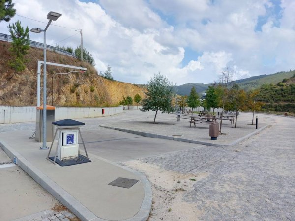 Stellplatz Pampilhosa da Serra — Photo 3