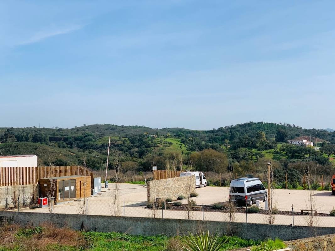 S. Marcos da Serra — Camperplads in São Marcos da Serra