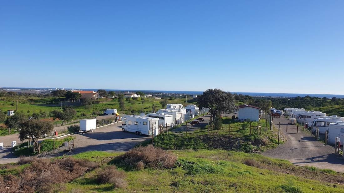 Parque de Caravanas de Altura - Campo e Mar — Area di sosta in 
