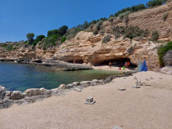 Area Sosta Mare Azzurro — Photo 3