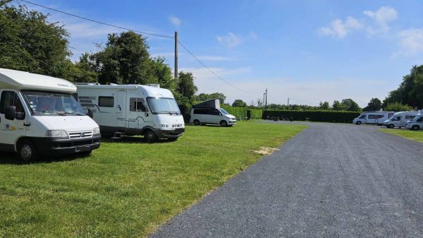 Stellplatz Sainte-Honorine-des-Pertes