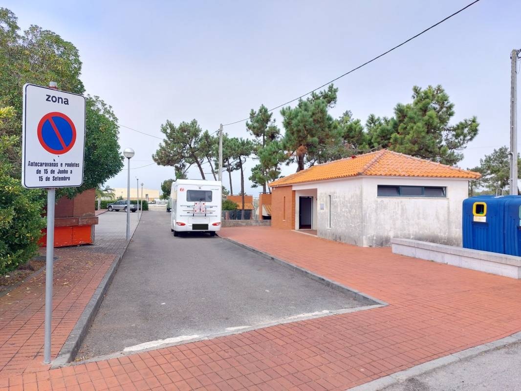 Torreira Camping & Bungalows — Sítio de acampamento in Torreira