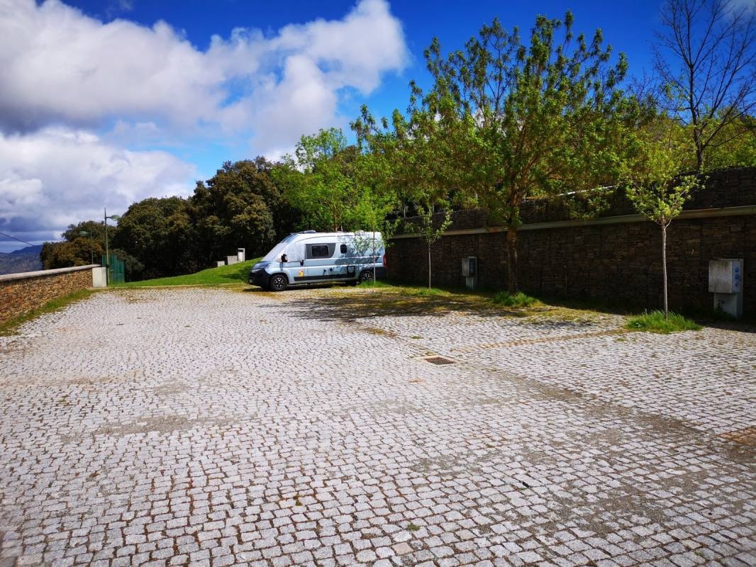 Parque de Campismo Mata do Cabo — Campingplads in São João da Pesqueira