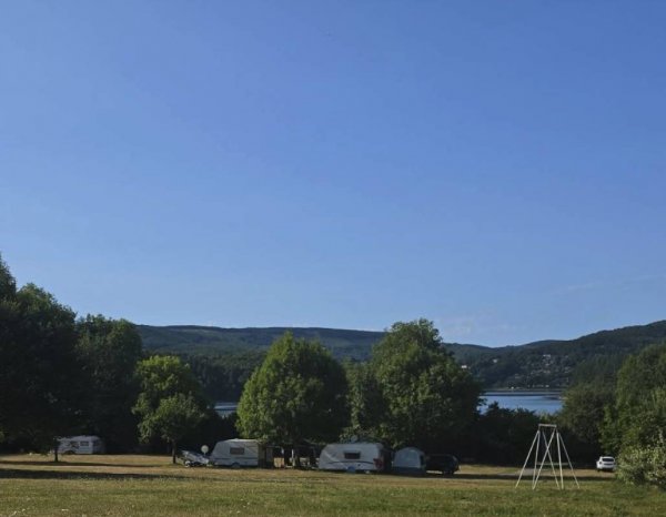Camping Les Rives du Lac du Laouzas — Photo 4
