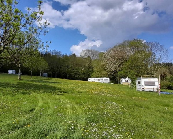 Camping Les Rives du Lac du Laouzas — Photo 3