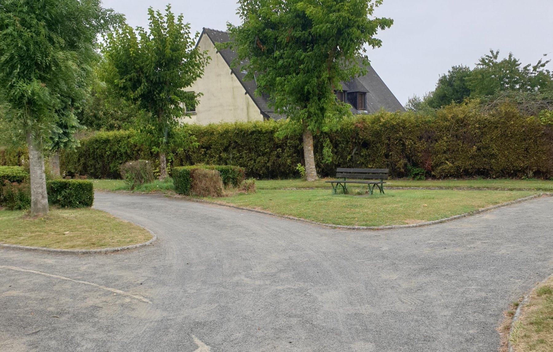 Stellplatz Sains — Bobilplass in Sains