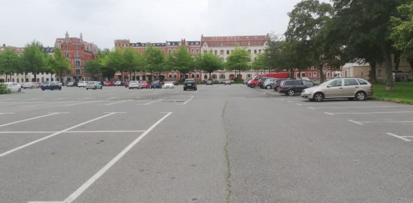 Platz der Völkerfreundschaft Zwickau — Photo 3