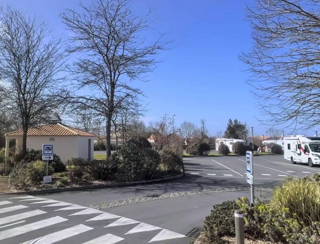 Stellplatz Beauvoir-sur-Mer — Area di sosta in Beauvoir-sur-Mer