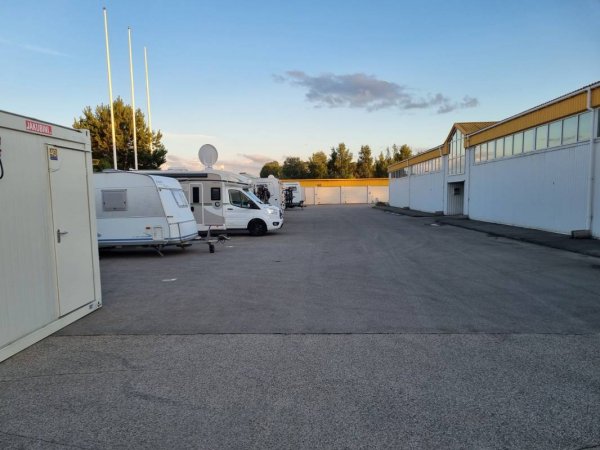 Camping Yachts — Photo 4