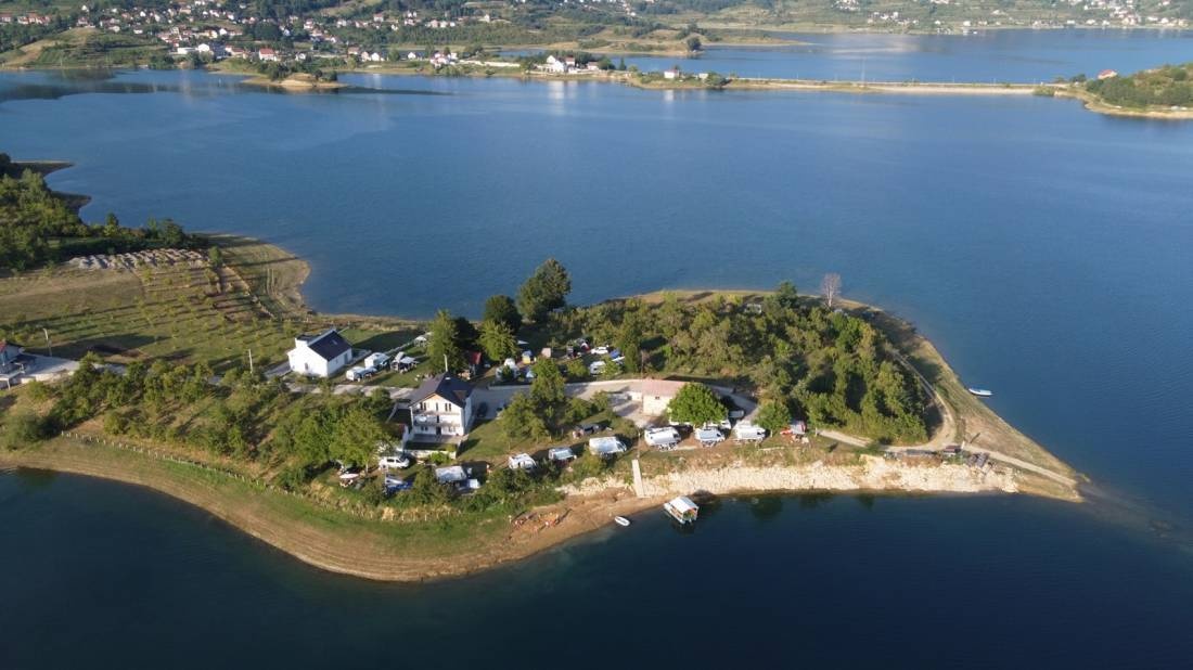 Camping Bosnjak — Sítio de acampamento in Šćit