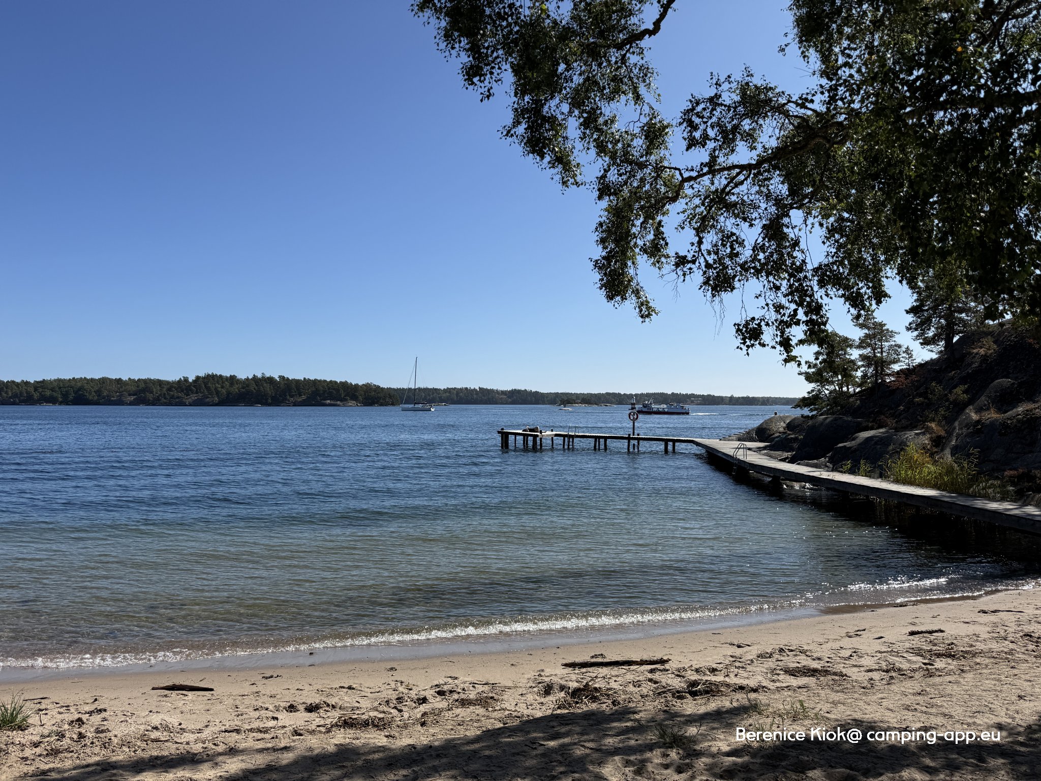 Stavsnäs Vinterhamn — Foto 3
