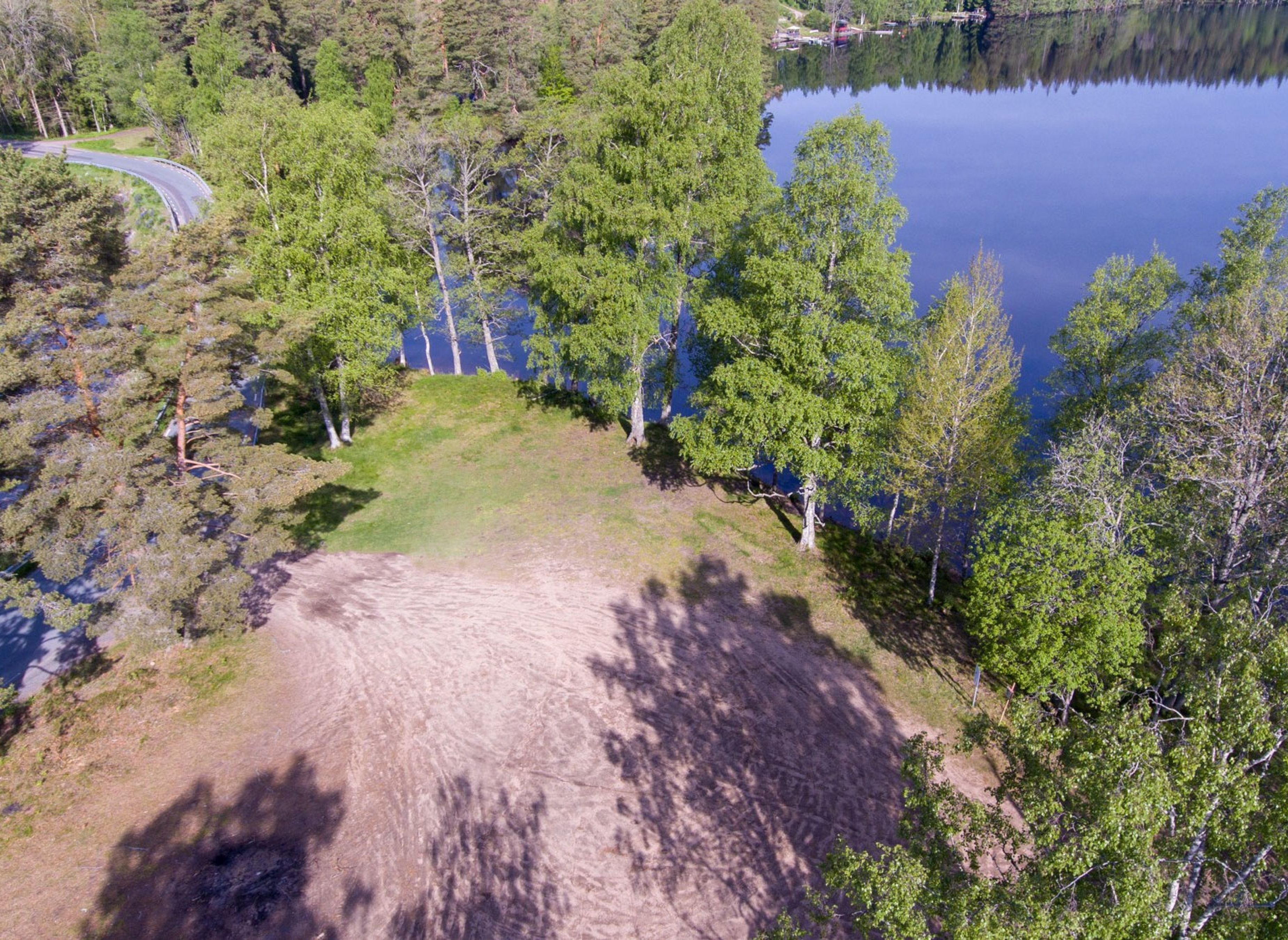 Tuven — Bobilplass in Rud