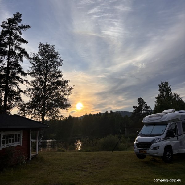 Max Camping — Fotografie 3