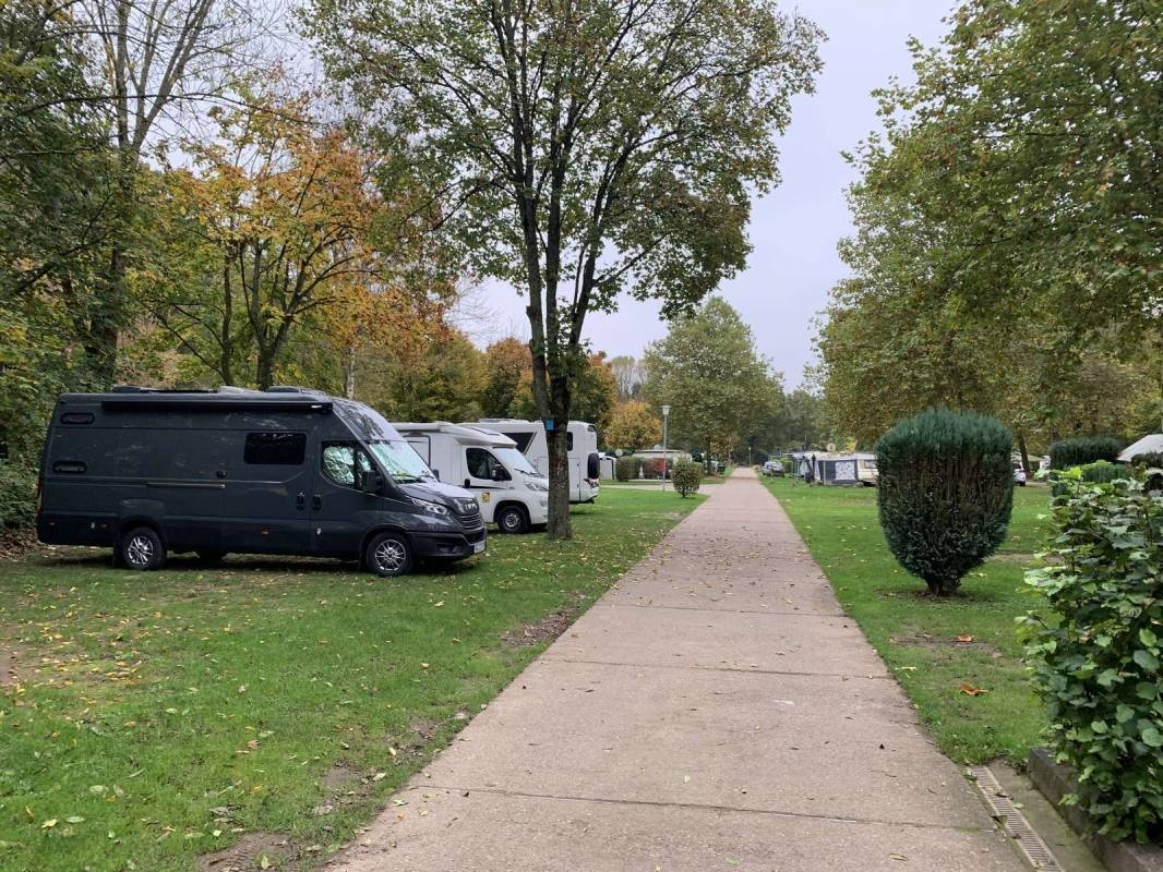 Campingplatz Dr. Ernst Dadder — Area da campeggio in Saarlouis