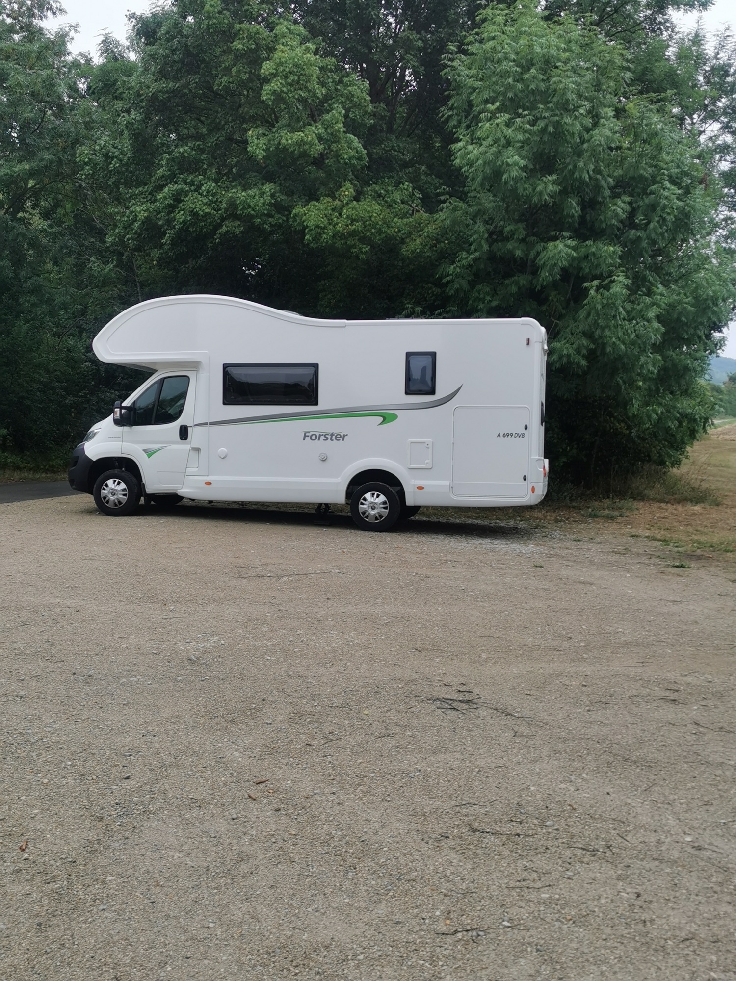 Stellplatz Wanderparkplatz — Overnight-parking in Litzendorf