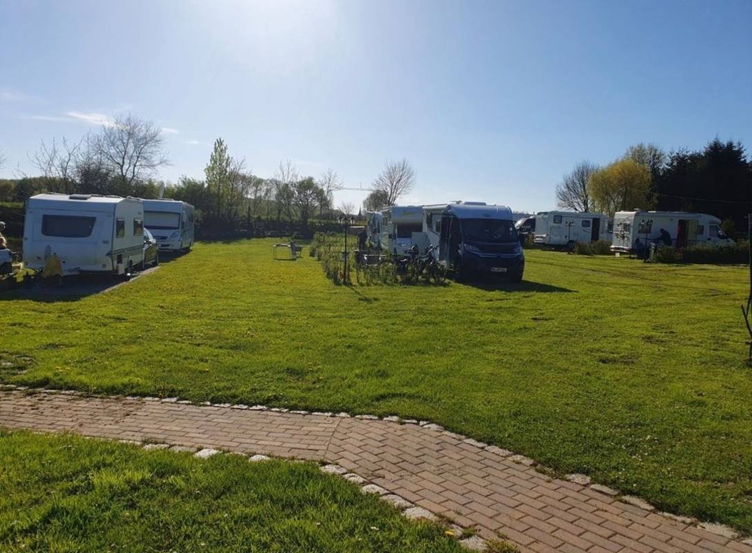 Alttornower Ausbau — Camperplaats in Bad Freienwalde (Oder)