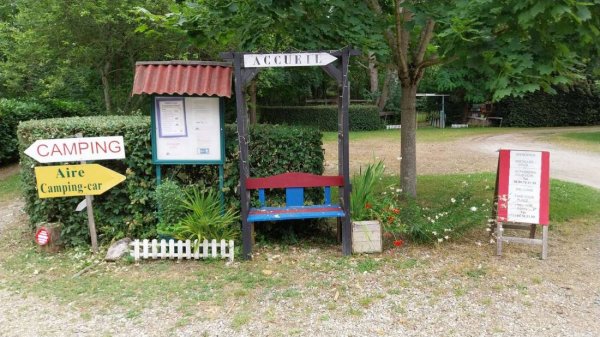 Stellplatz Le Fossat — Fotoğraf 3