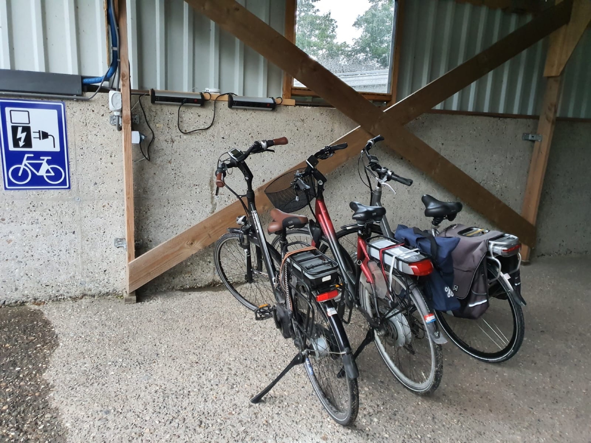 Camperplaats Pontdyk Boornzwaag — Camperplads in Boornzwaag