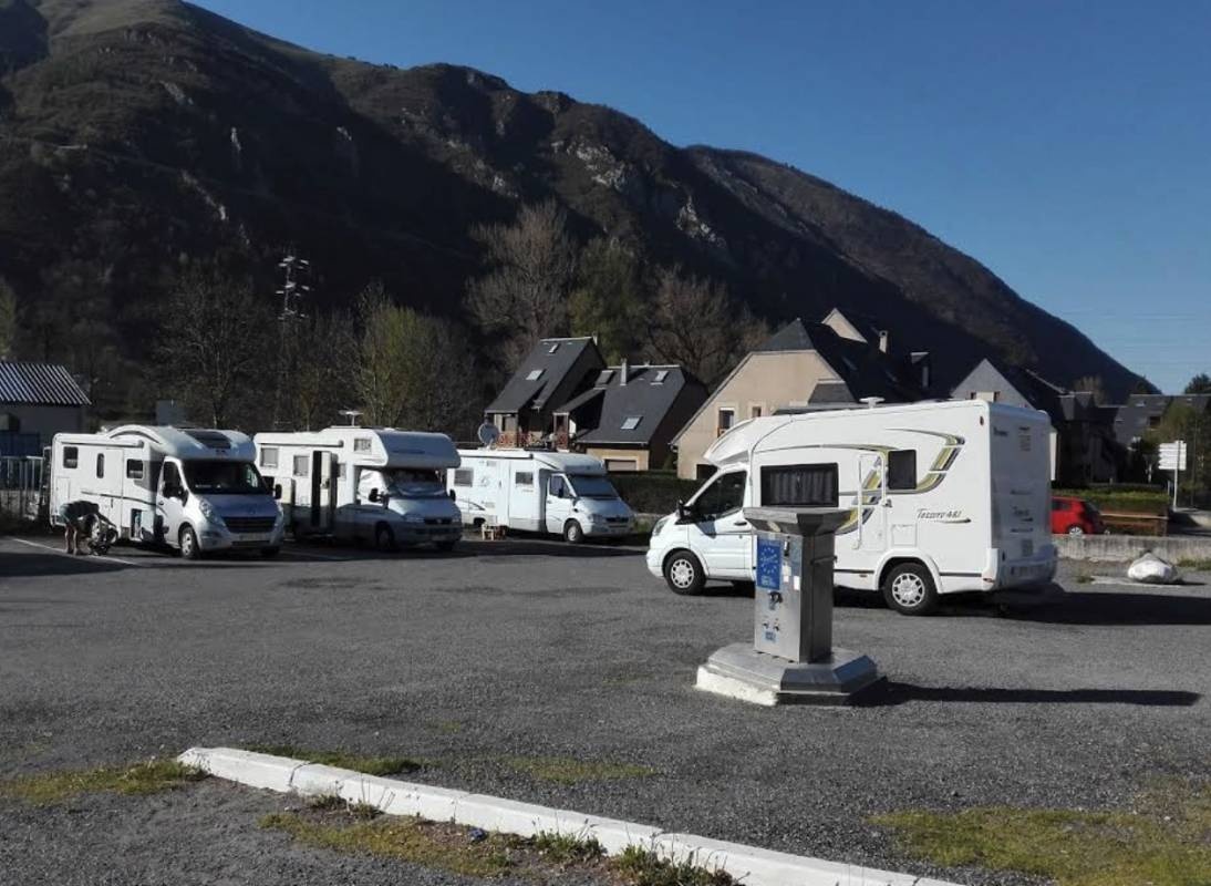 Stellplatz Saint-Lary-Soulan — Aire camping car in Saint-Lary-Soulan