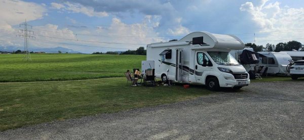Wohnmobilstellplatz Dietmannsried Weizes Weitblick — Zdjęcie 5