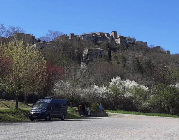 Stellplatz Cordes-sur-Ciel — Photo 2