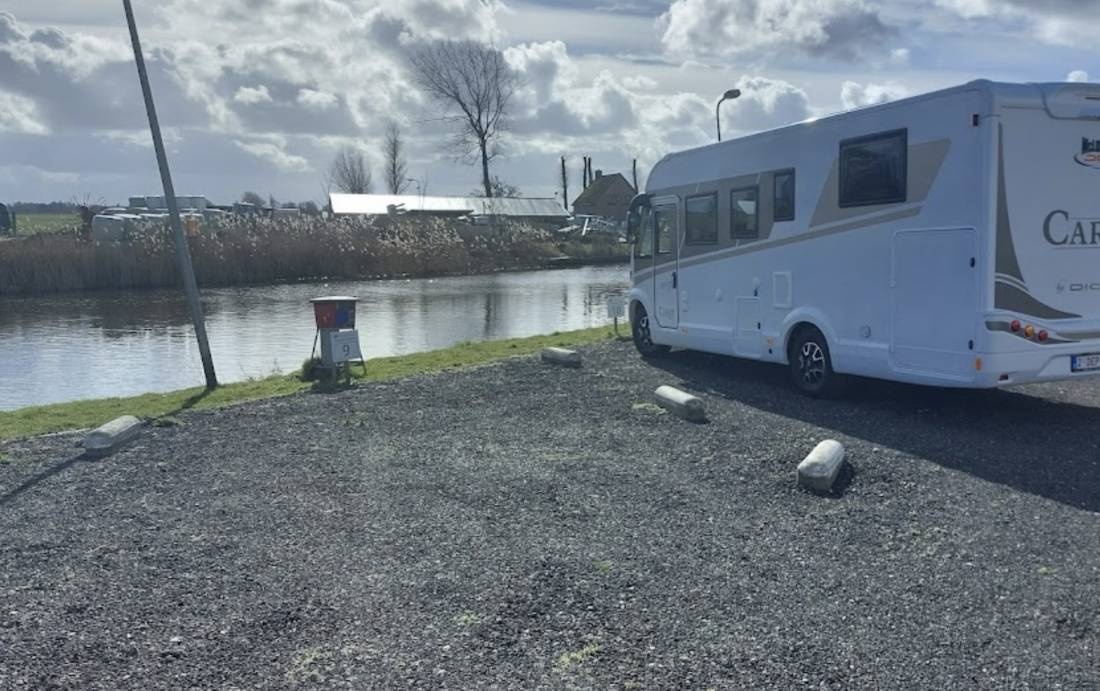 Camperpark Dokkum, 't Dockumer Grootdiep — Sítio para autocaravanas in Oostrum