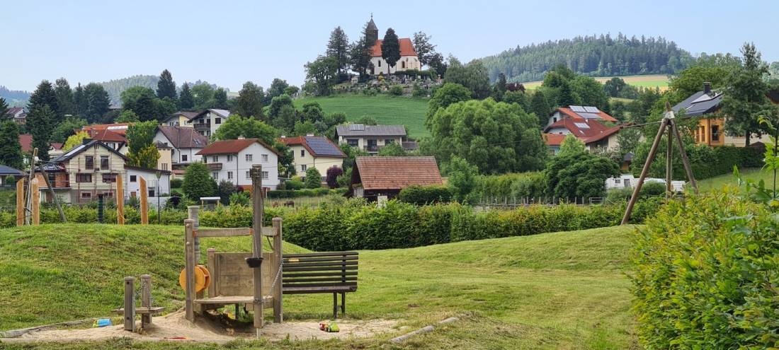 Stellplatz am Landschaftsee Krumbach — Campervan Site in Krumbach