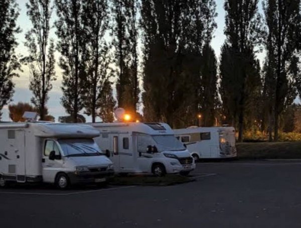 Stellplatz Dienville — Photo 2