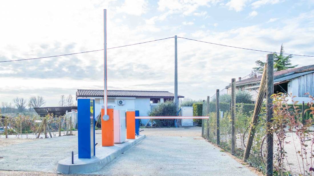 Area camper Lazise — Camperplaats in Lazise