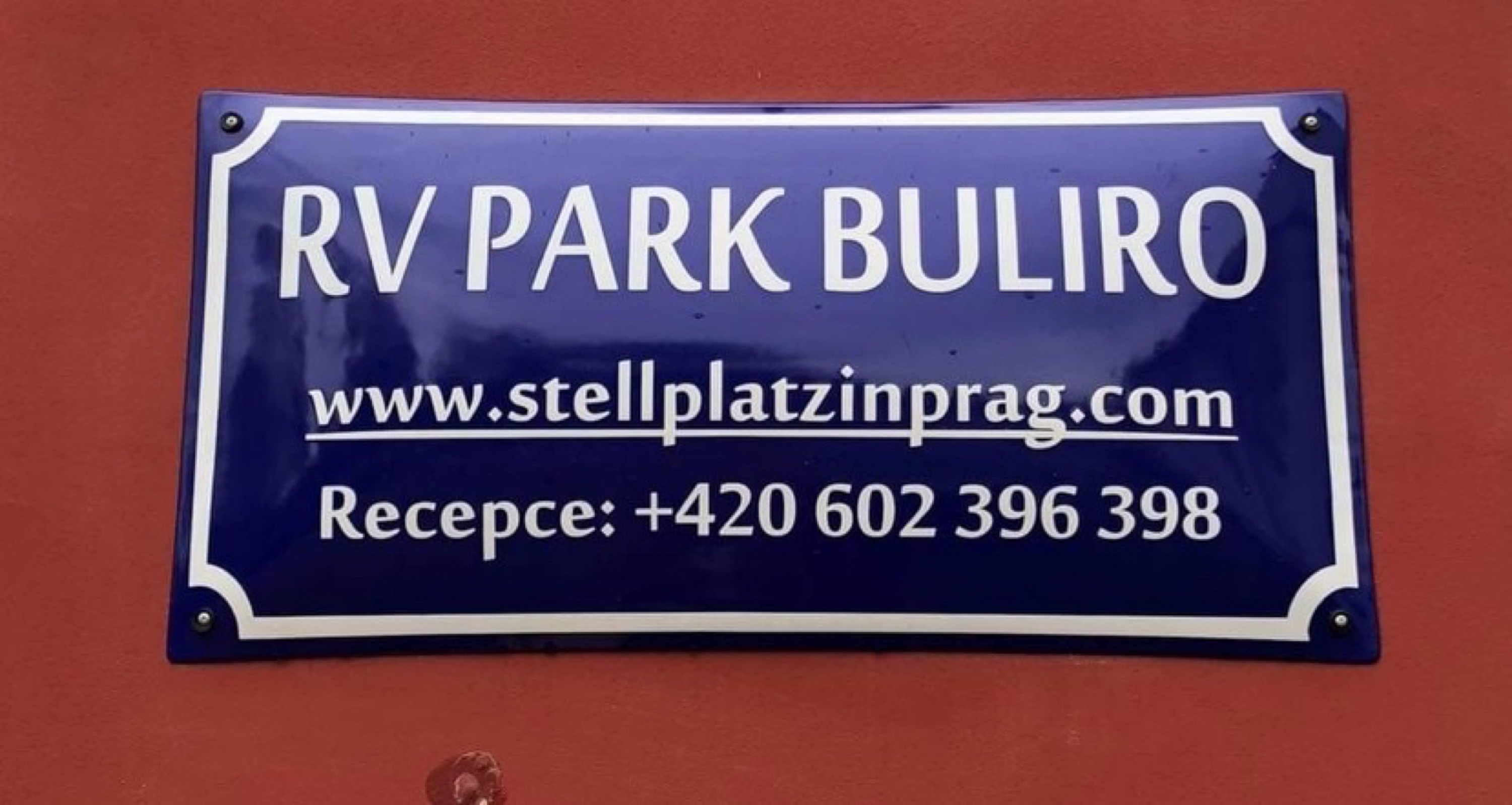 Stellplatz Praha - Rezidence Buliro — Campervan Site in Praha