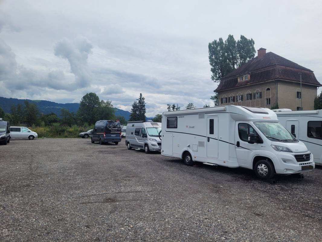 Stellplatz Therme Lindau — Area Autocaravanas in Lindau