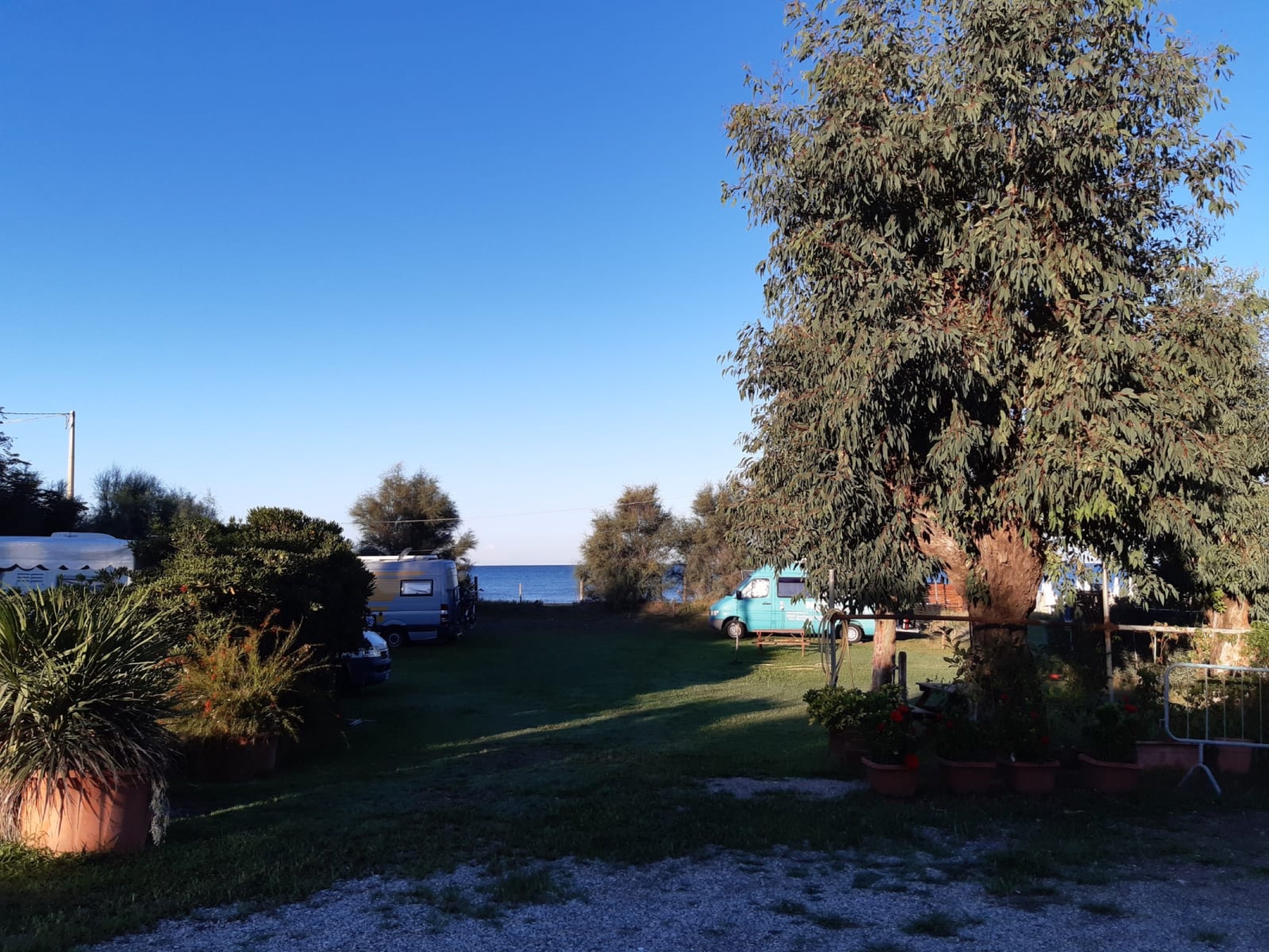 Baia dei delfini — Campingplatz in Battipaglia