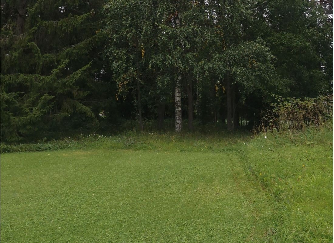 Prästgården i Häggenås — Aire camping car in Lit