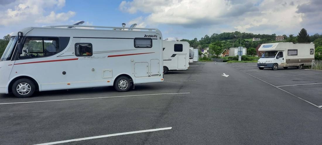 Stellplatz Givet — Area di sosta in Givet