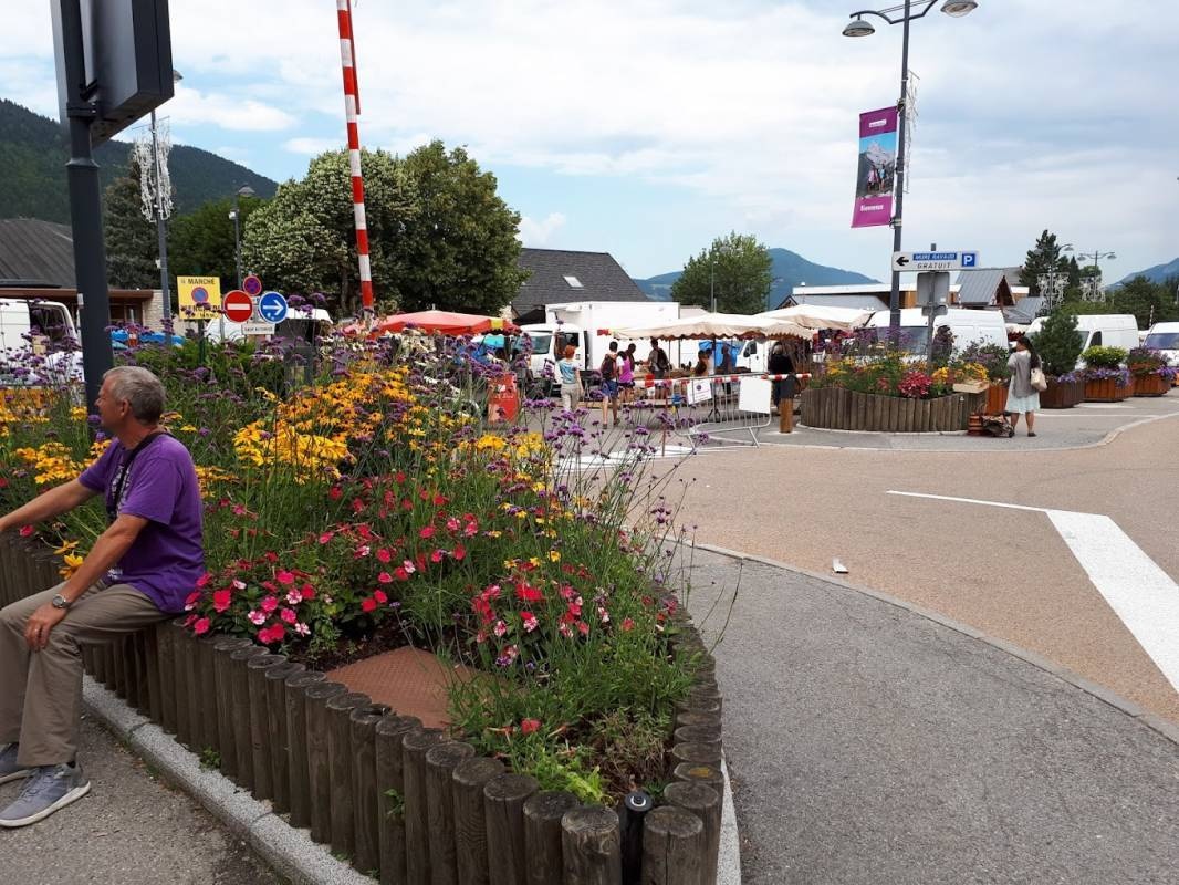 WoMo Stellplatz Lans en Vercors — Campervan Site in Villard-de-Lans
