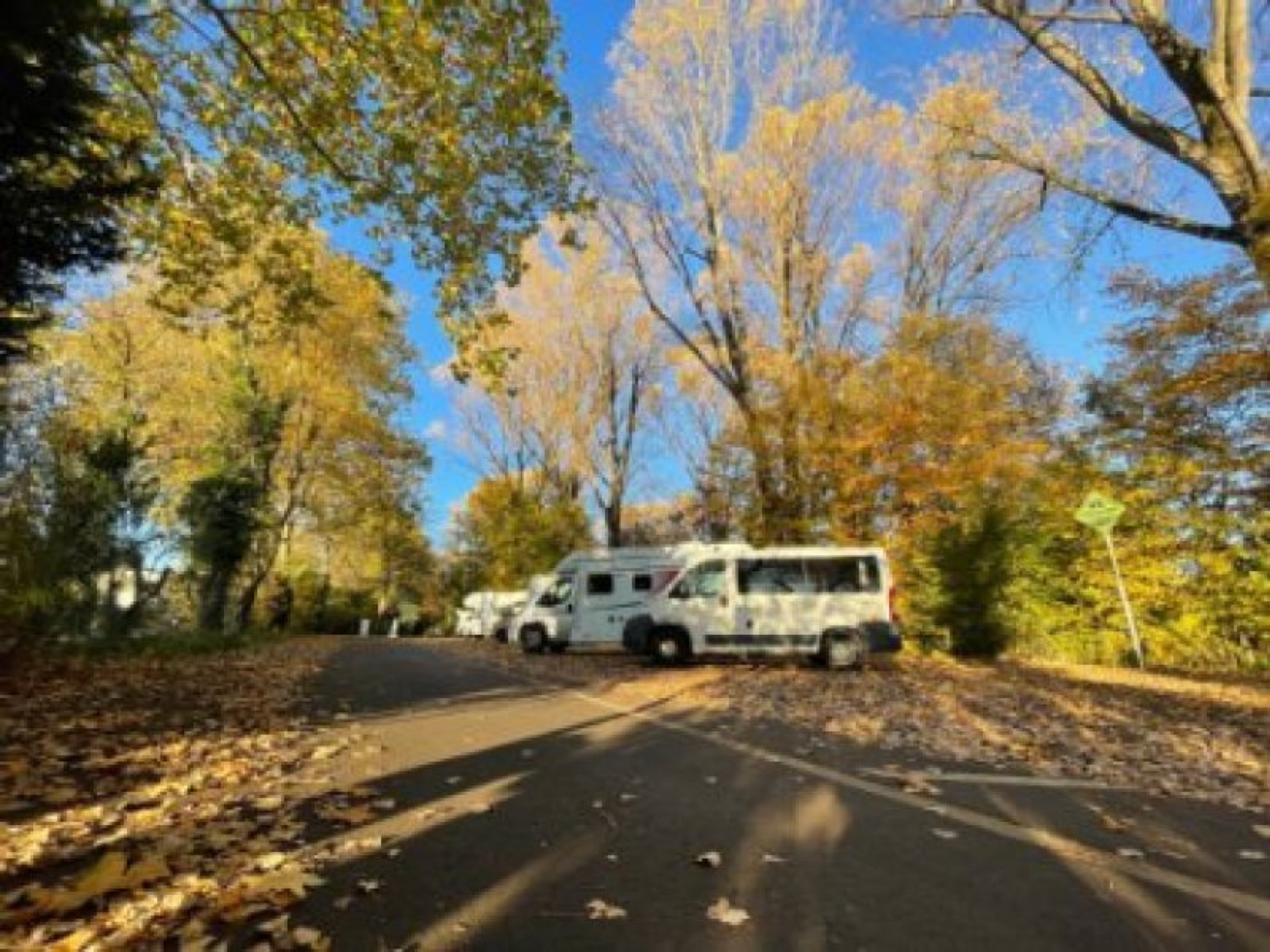 Wohnmobilstellplatz an der EWS Arena — Campervan Site in Göppingen